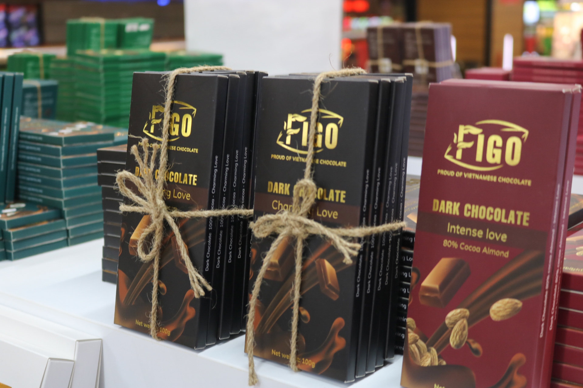 (Bar 50g) Combo 2 Socola đen nguyên chất không đường dòng Charming love 50g Figo - Vietnamese Chocolate